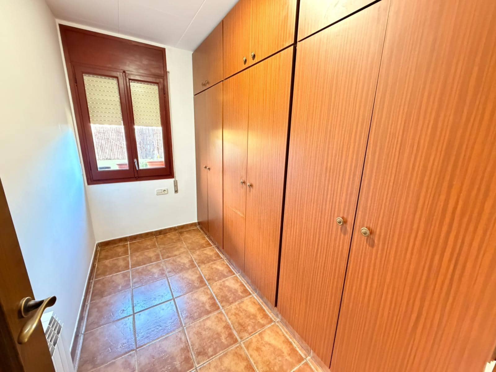 5 bedroom Villa for sale in Santa Maria de Palautordera with garage - € 498,000 (Ref: 9502453)