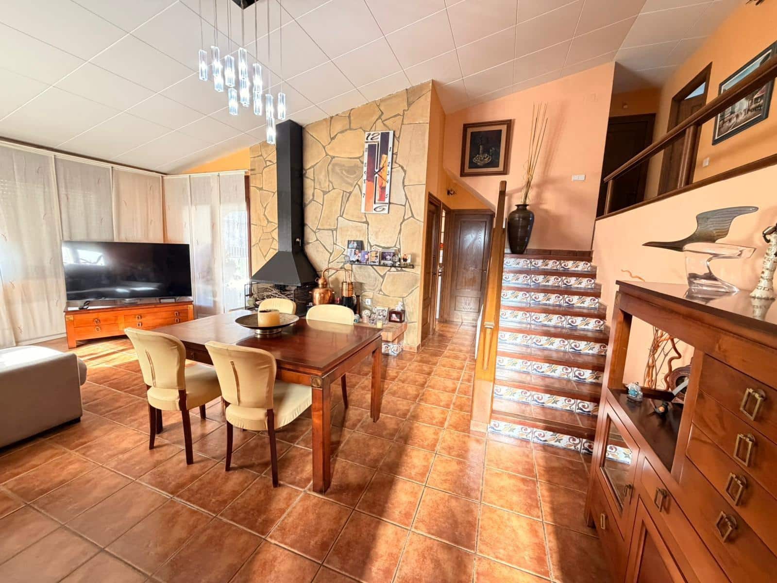 5 bedroom Villa for sale in Santa Maria de Palautordera with garage - € 498,000 (Ref: 9502453)