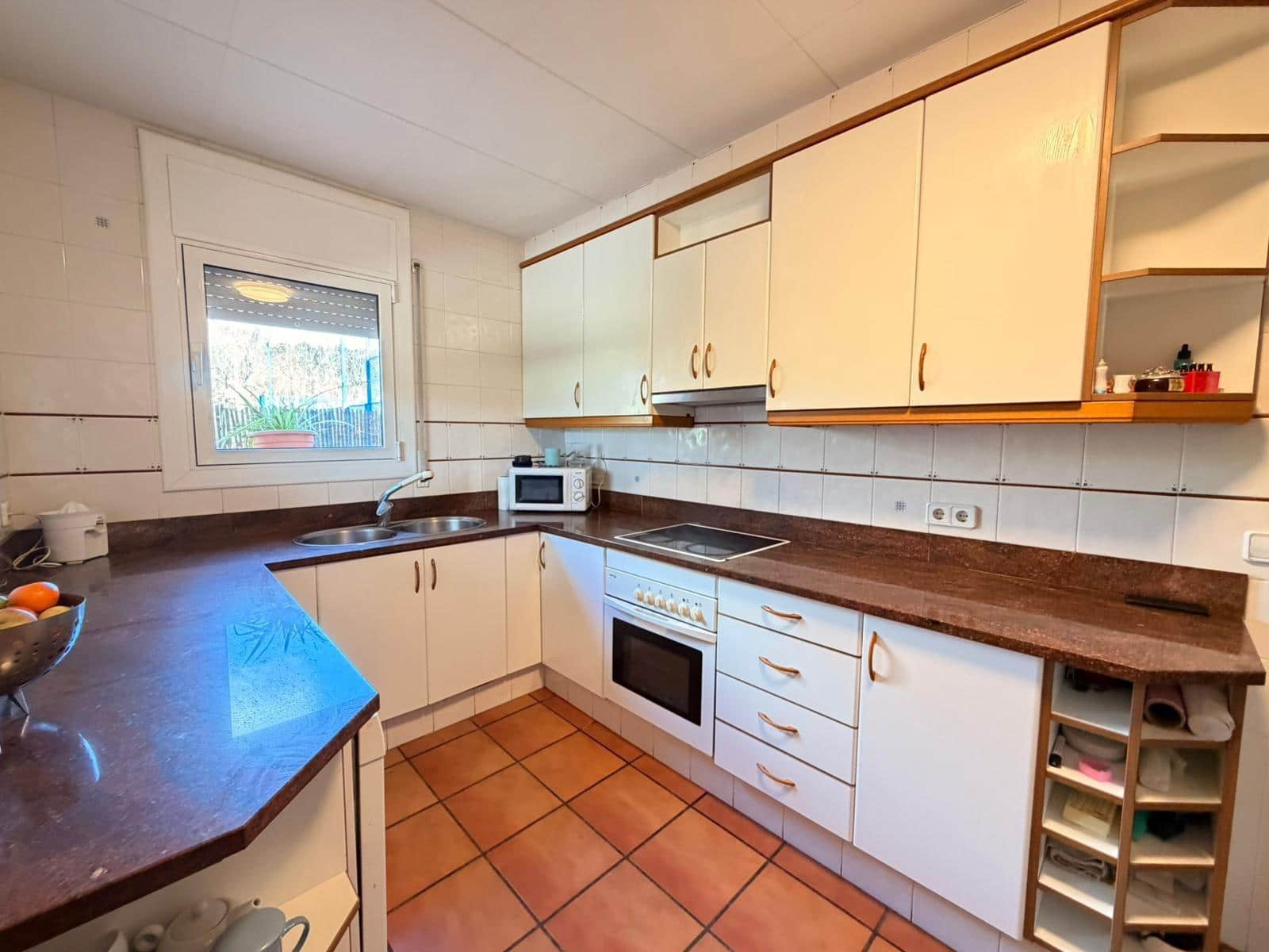 5 bedroom Villa for sale in Santa Maria de Palautordera with garage - € 498,000 (Ref: 9502453)