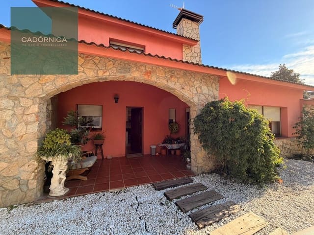 5 bedroom Villa for sale in Santa Maria de Palautordera with garage - € 498,000 (Ref: 9502453)