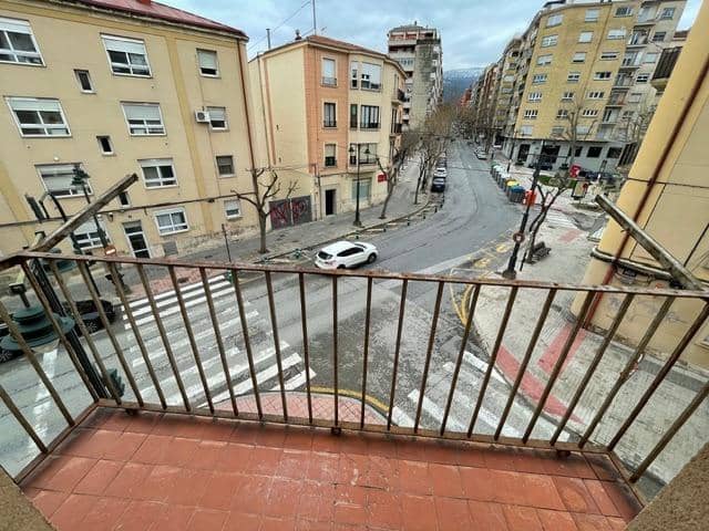 4 slaapkamer Flat te koop in Alcoy / Alcoi - € 75.000 (Ref: 9571279)