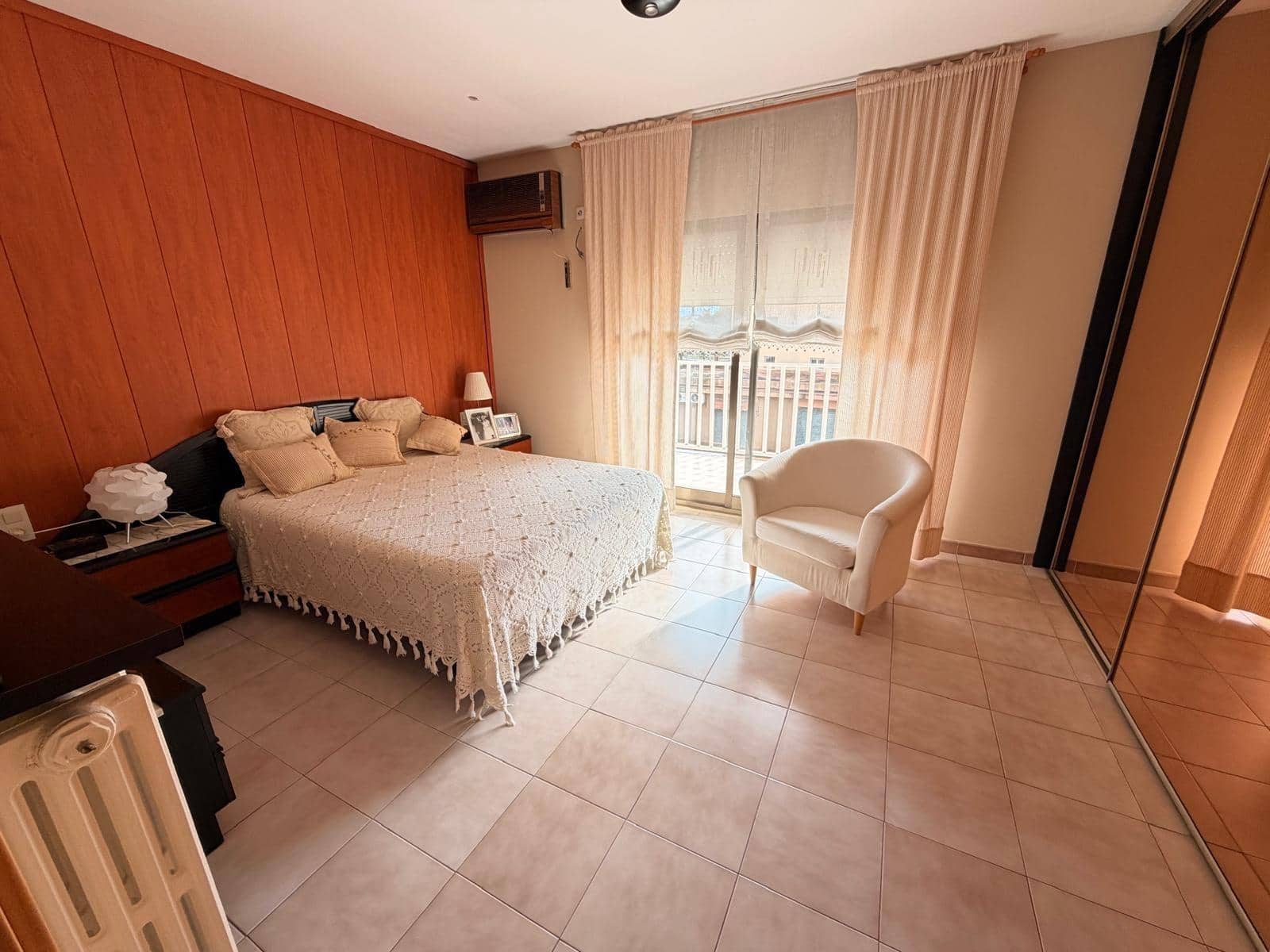 4 sovrum Villa till salu i Vilanova i la Geltru med garage - 570 000 € (Ref: 9591403)