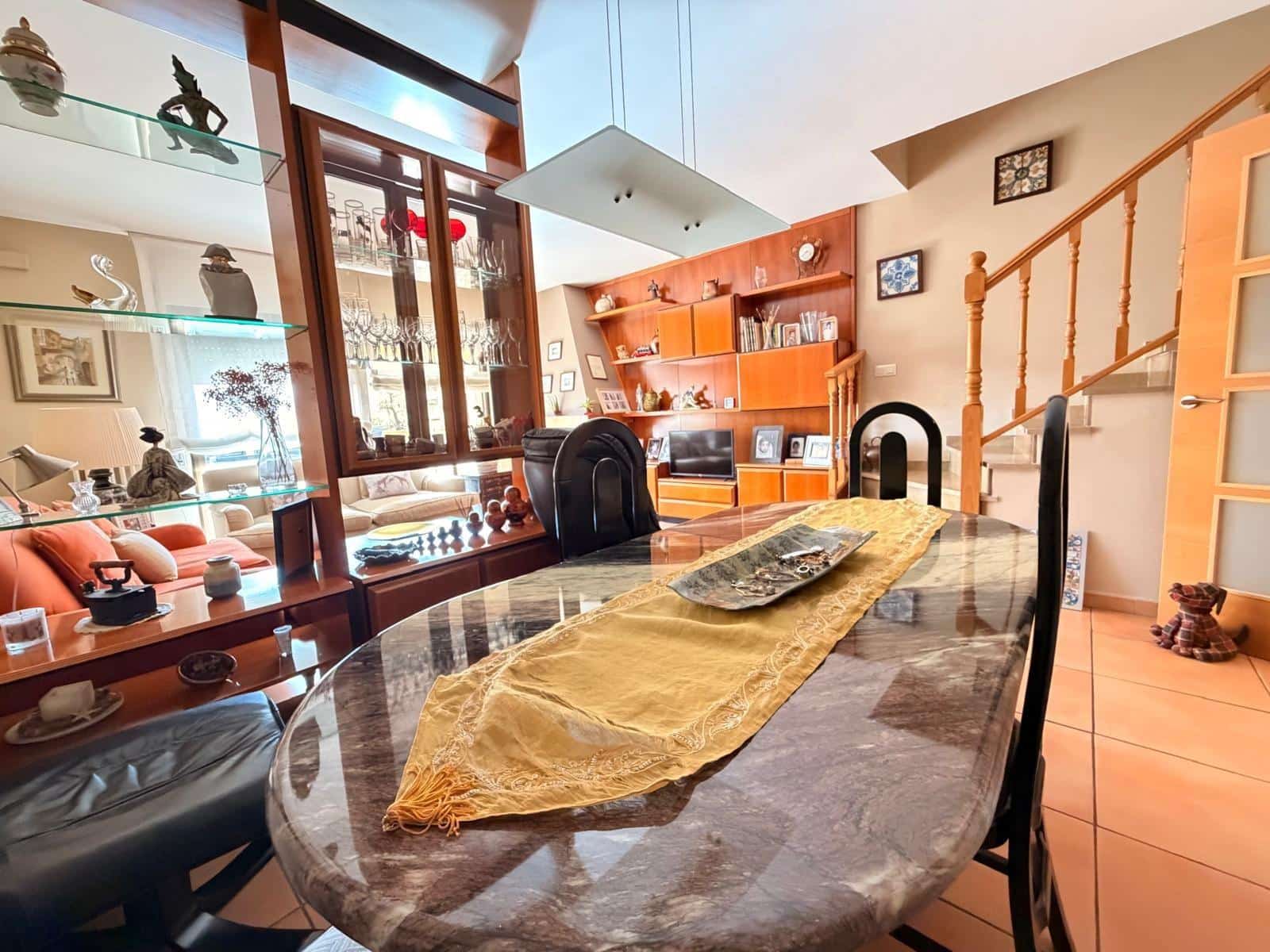 4 sovrum Villa till salu i Vilanova i la Geltru med garage - 570 000 € (Ref: 9591403)