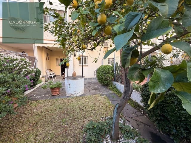 4 sovrum Villa till salu i Vilanova i la Geltrú med garage - 570 000 € (Ref: 9591403)