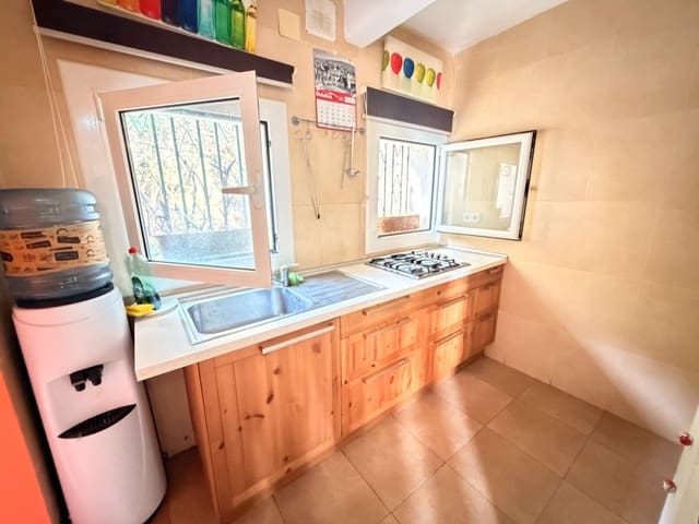 3 sypialnia Willa na sprzedaż w Pineda de Mar - 159 900 € (Ref: 9615621)