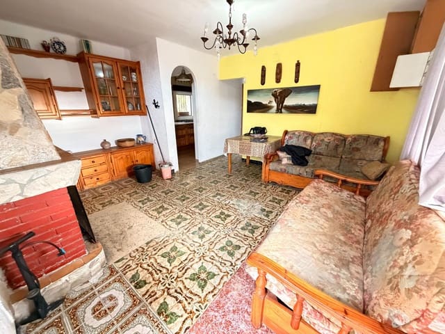 3 sypialnia Willa na sprzedaż w Pineda de Mar - 159 900 € (Ref: 9615621)