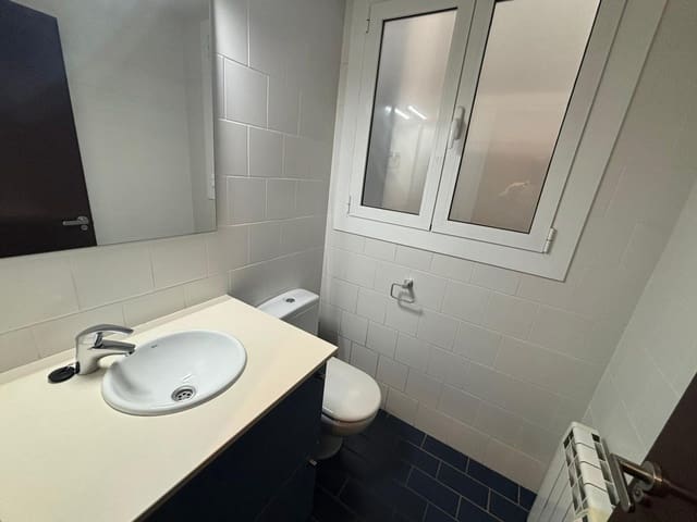 3 makuuhuone Asunto myytävänä paikassa Granollers - 299 000 € (Ref: 9686537)