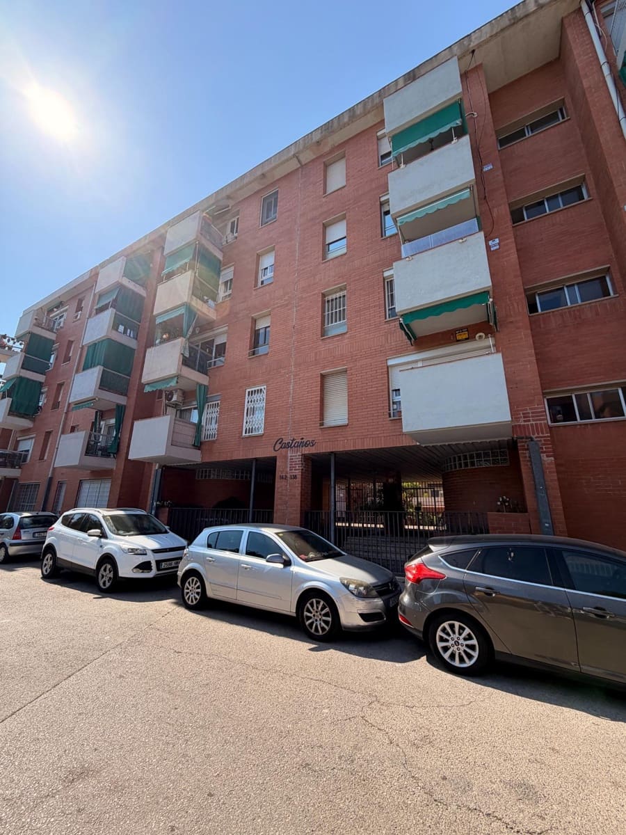 Piso de 3 habitaciones en Mataró en venta - 209.900 € (Ref: 9804390)