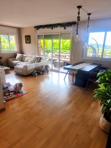 Appartement de 4 chambres à louer à Tiana avec piscine garage - 1 718 € (Ref: 9846321)