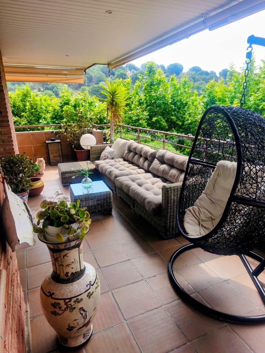 Appartement de 4 chambres à louer à Tiana - 1 718 € (Ref: 9846321)
