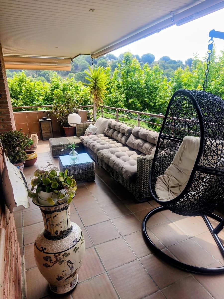 Appartement de 4 chambres à louer à Tiana - 1 718 € (Ref: 9846321)