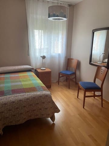 Appartement de 4 chambres à louer à Tiana avec piscine garage - 1 718 € (Ref: 9846321)
