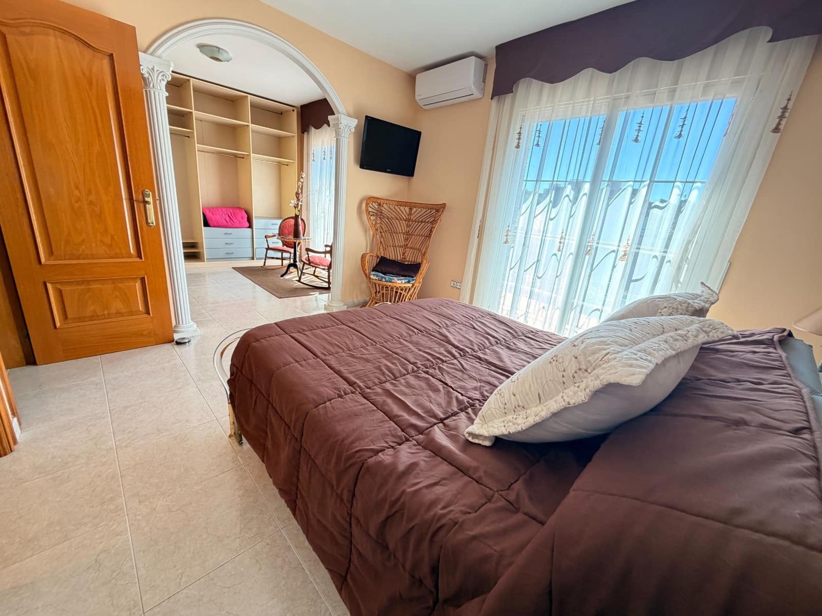 4 soveværelse Rækkehus til salg i Sant Vicenc de Montalt - € 660.000 (Ref: 9851868)