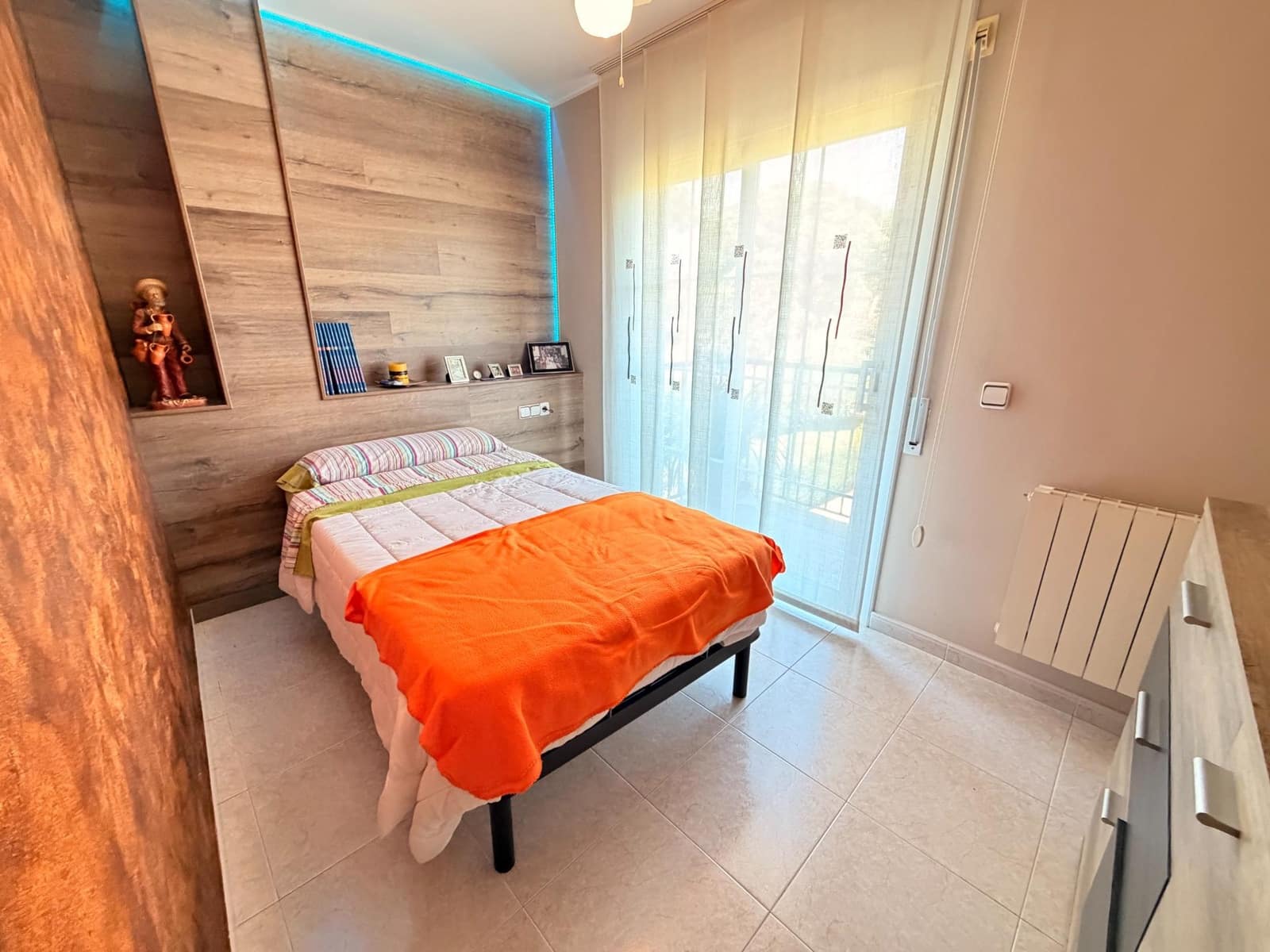 4 soveværelse Rækkehus til salg i Sant Vicenc de Montalt - € 660.000 (Ref: 9851868)