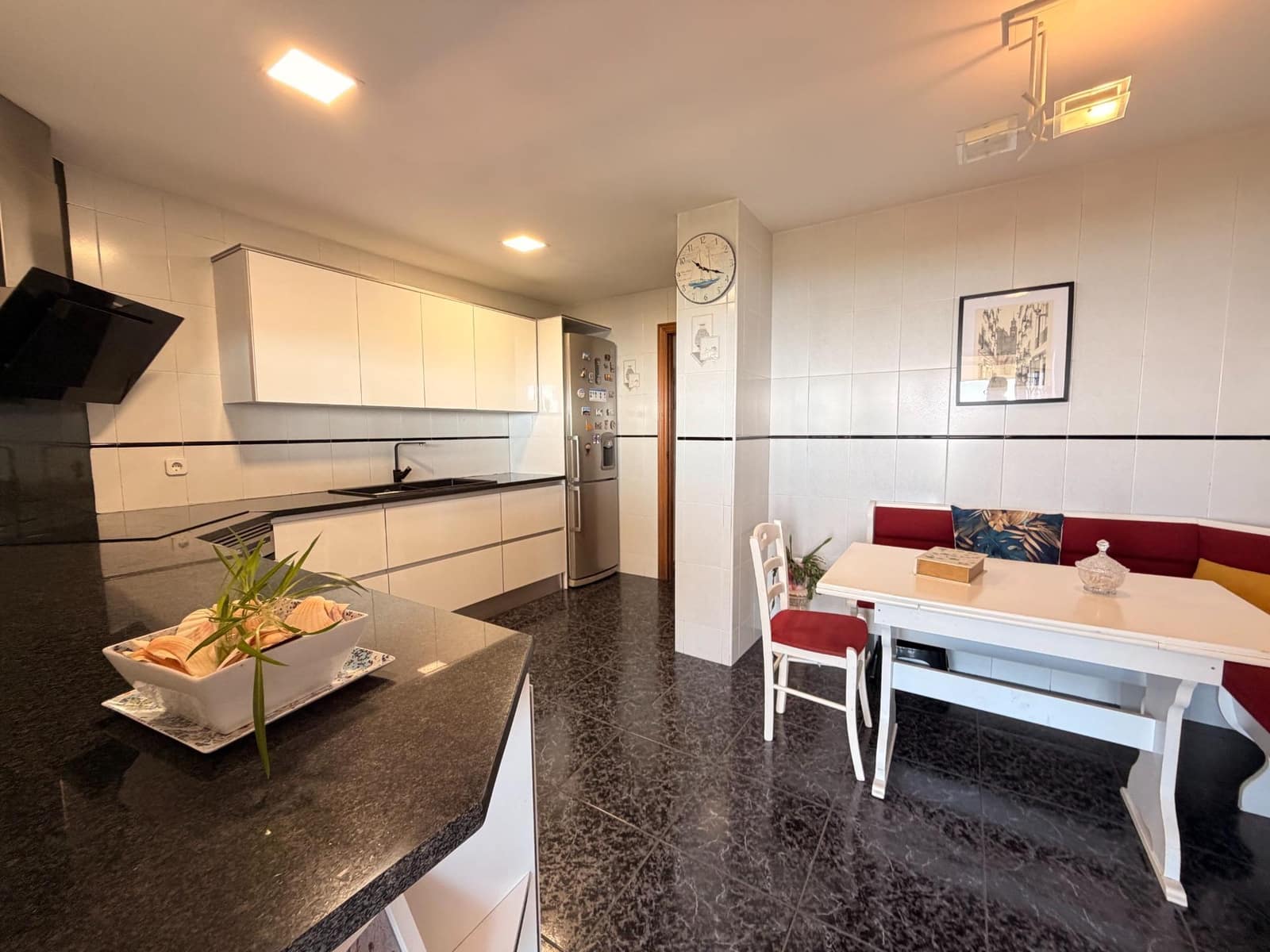 4 soveværelse Villa til salg i Mataro med garage - € 639.900 (Ref: 9942607)