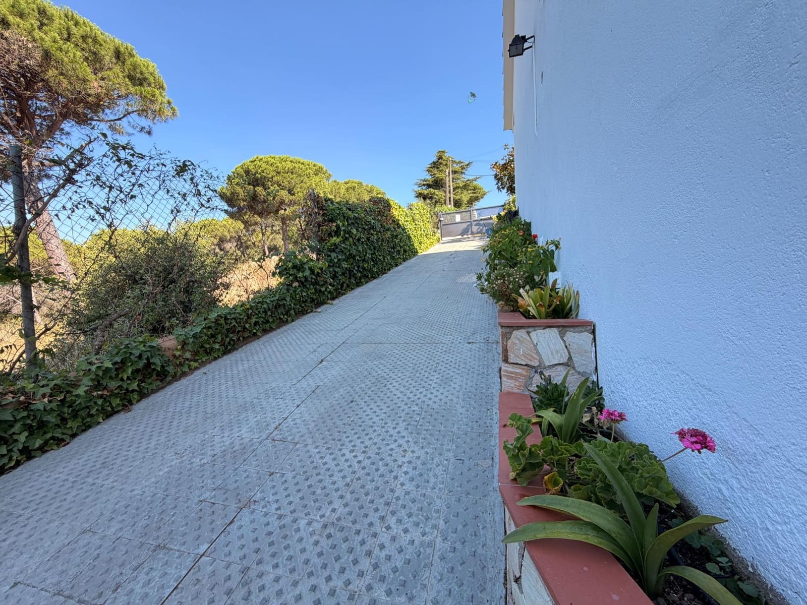 4 soveværelse Villa til salg i Mataro med garage - € 639.900 (Ref: 9942607)