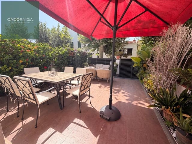 4 sypialnia Dom szeregowy na sprzedaż w El Masnou z garażem - 870 000 € (Ref: 9958056)