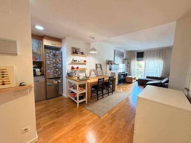 1 makuuhuone Asunto myytävänä paikassa Sabadell - 209 000 € (Ref: 9998877)