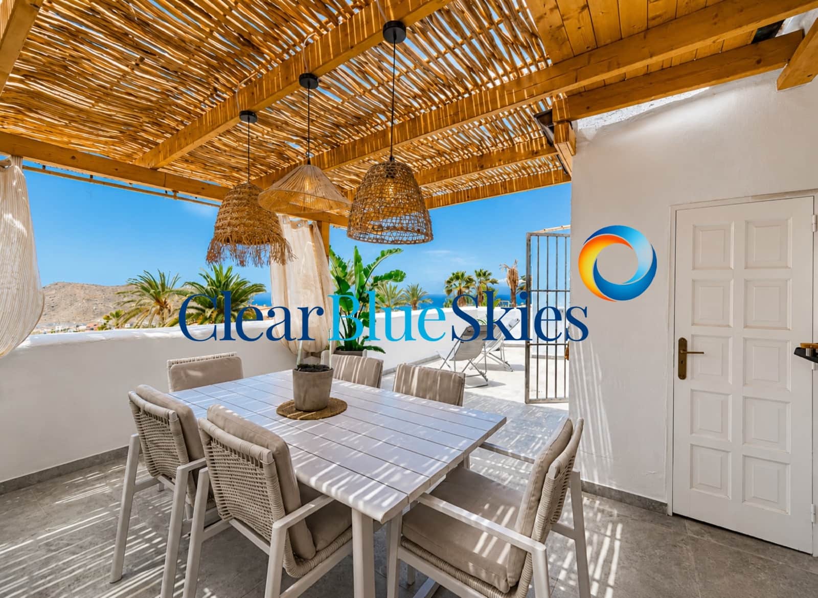 5 bedroom Villa for sale in Chayofa with pool garage - € 1,522,500 (Ref: 10016495)