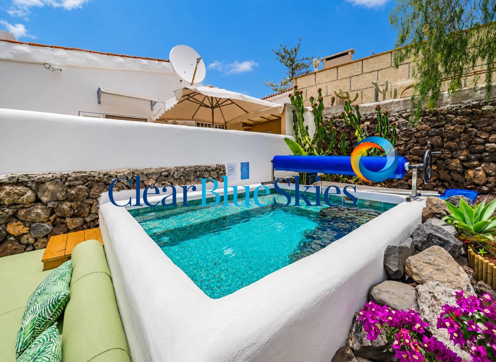5 bedroom Villa for sale in Chayofa with pool garage - € 1,522,500 (Ref: 10016495)