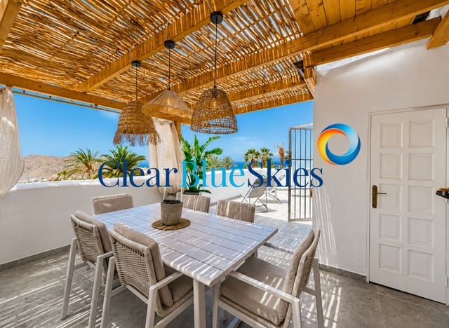 5 camera da letto Villa in vendita in Chayofa, Arona con piscina garage - 1.522.500 € (Rif: 10016495)