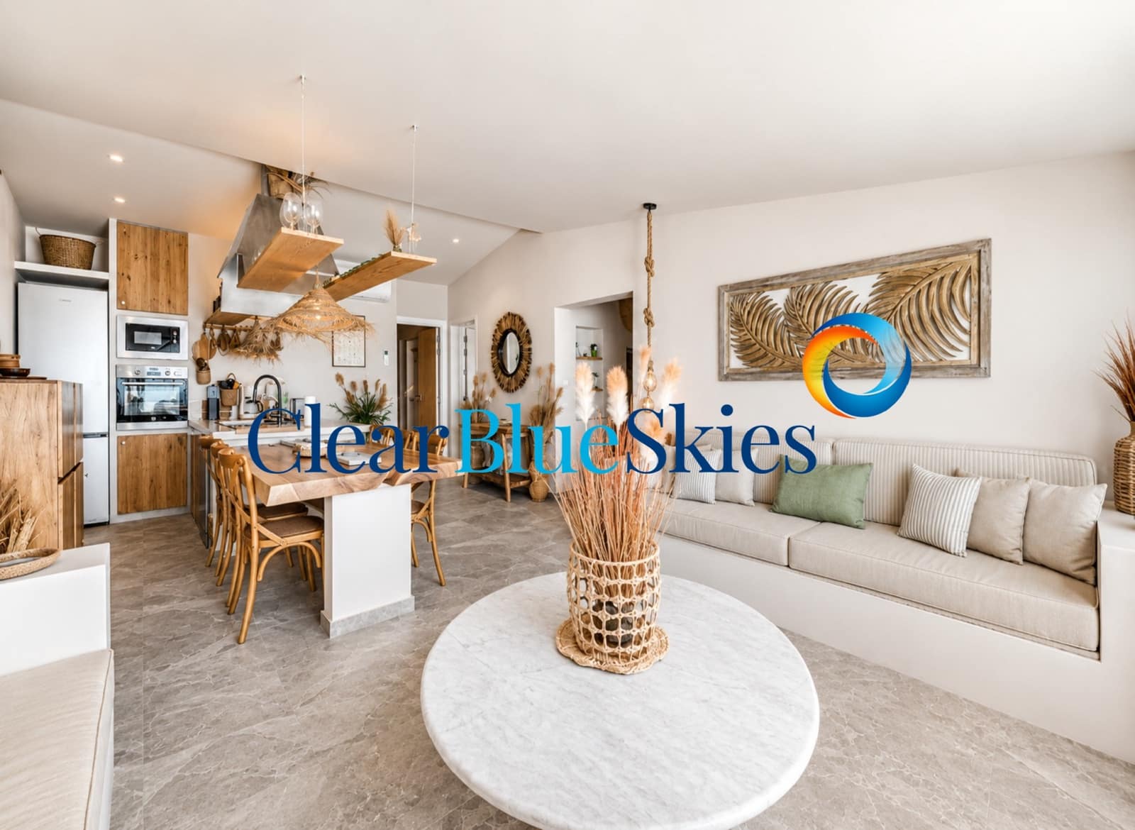 5 bedroom Villa for sale in Chayofa with pool garage - € 1,522,500 (Ref: 10016495)