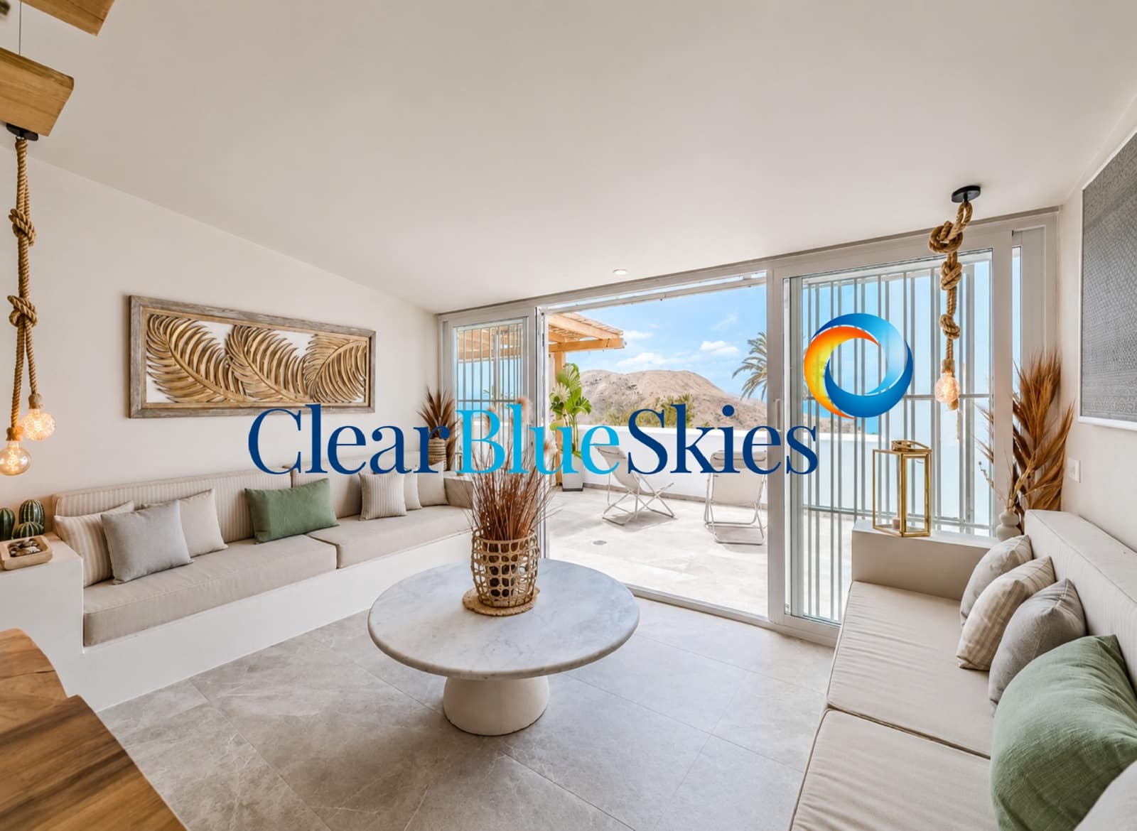 5 bedroom Villa for sale in Chayofa with pool garage - € 1,522,500 (Ref: 10016495)