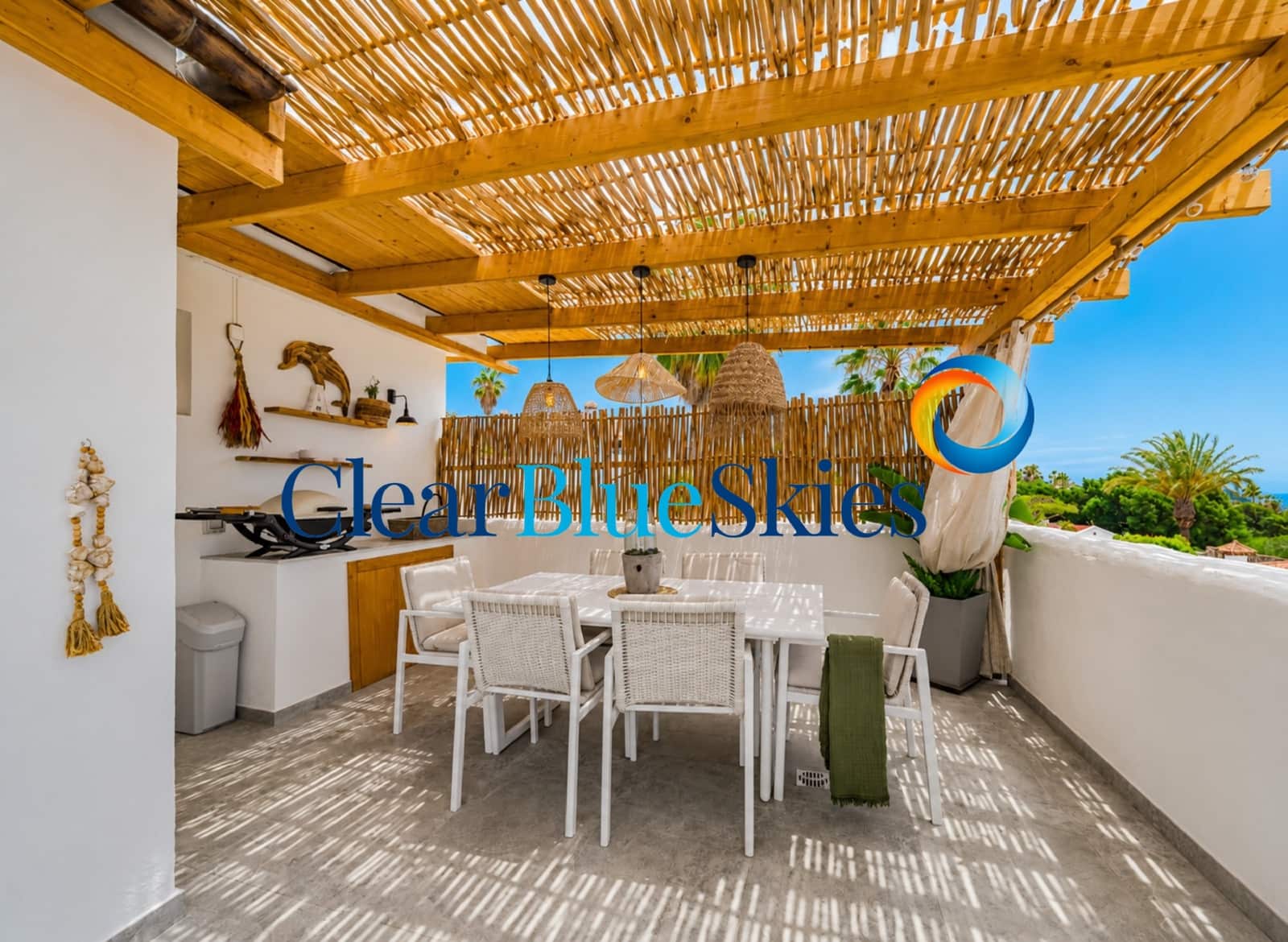 5 bedroom Villa for sale in Chayofa with pool garage - € 1,522,500 (Ref: 10016495)