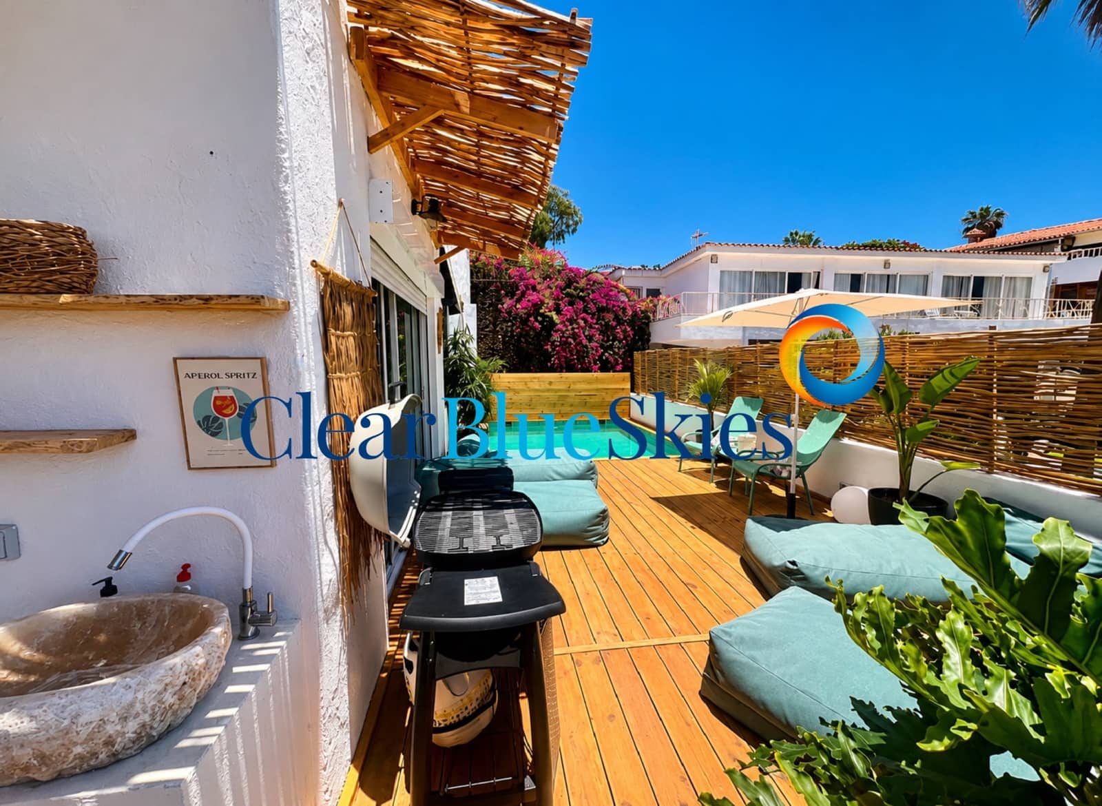 5 bedroom Villa for sale in Chayofa with pool garage - € 1,522,500 (Ref: 10016495)