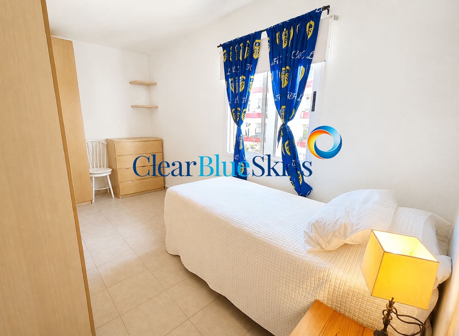 4 quarto Casa em Banda para venda em El Madronal com piscina garagem - 595 000 € (Ref: 10023345)