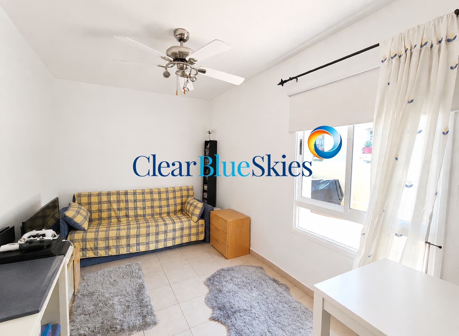 4 quarto Casa em Banda para venda em El Madronal com piscina garagem - 595 000 € (Ref: 10023345)