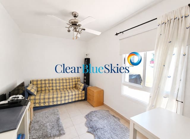 Casa de 4 habitaciones en El Madroñal, Adeje en venta con piscina garaje - 595.000 € (Ref: 10023345)
