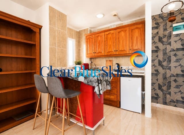1 chambre Appartement à vendre à Playa de las Americas, Arona avec piscine garage - 265 000 € (Ref: 10024884)