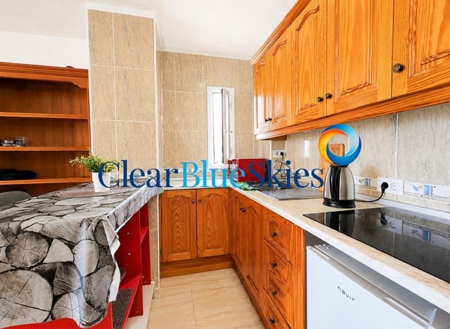 1 chambre Appartement à vendre à Playa de las Americas, Arona avec piscine garage - 265 000 € (Ref: 10024884)