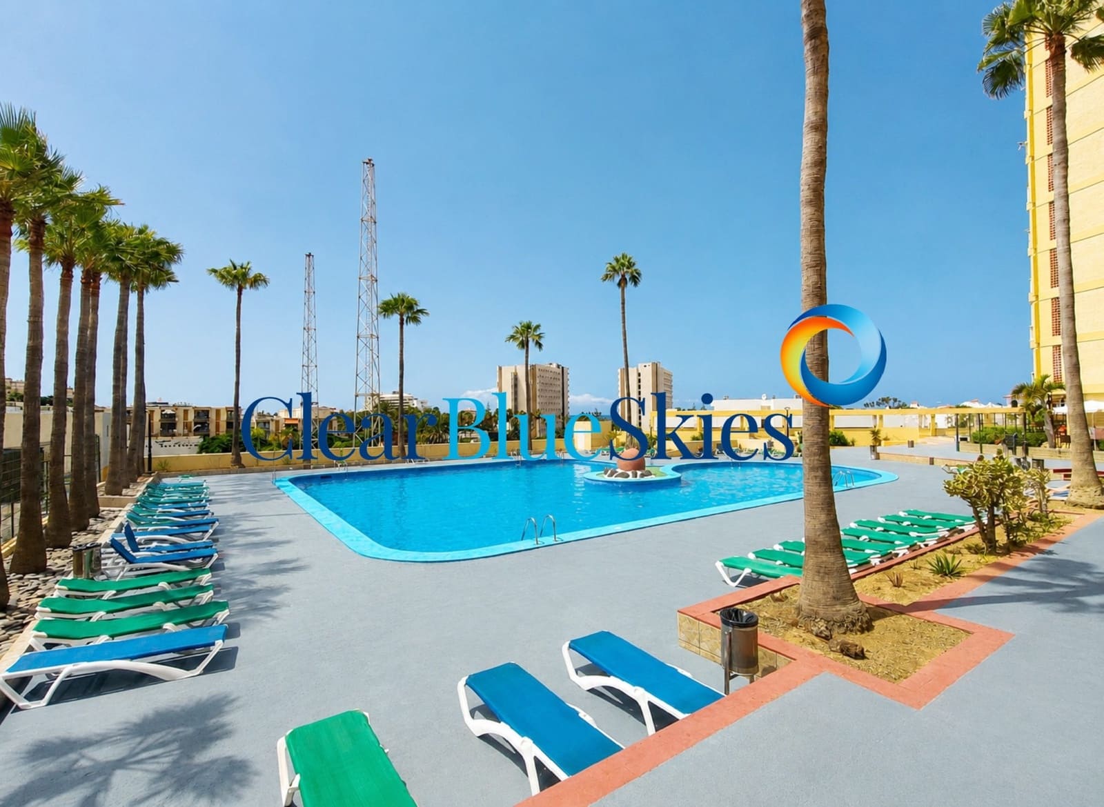1 chambre Appartement à vendre à Playa de las Americas avec piscine garage - 265 000 € (Ref: 10024884)