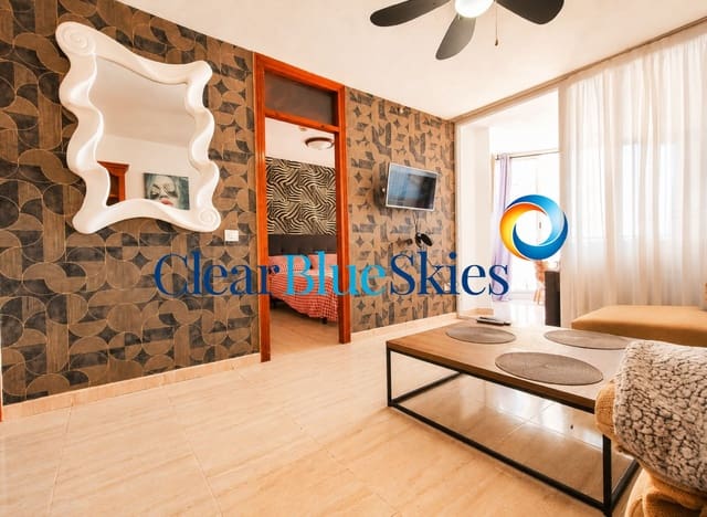 1 chambre Appartement à vendre à Playa de las Americas, Arona avec piscine garage - 265 000 € (Ref: 10024884)