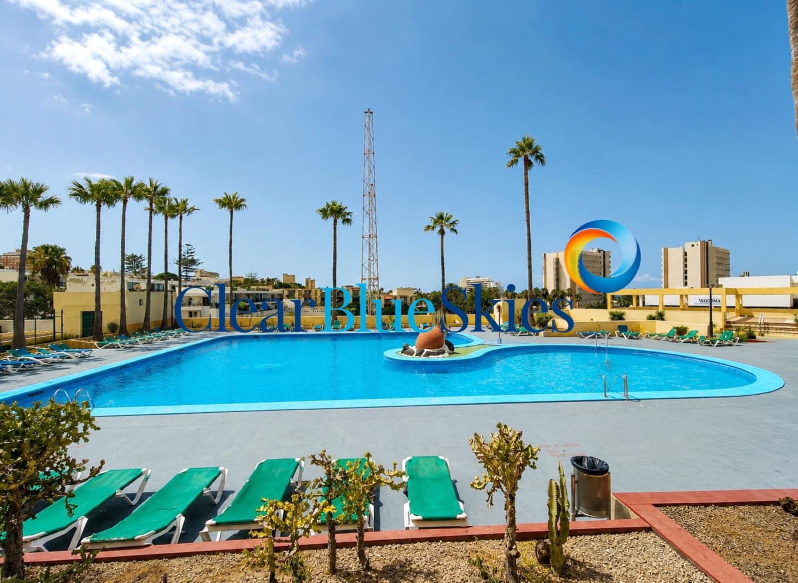 1 chambre Appartement à vendre à Playa de las Americas avec piscine garage - 265 000 € (Ref: 10024884)