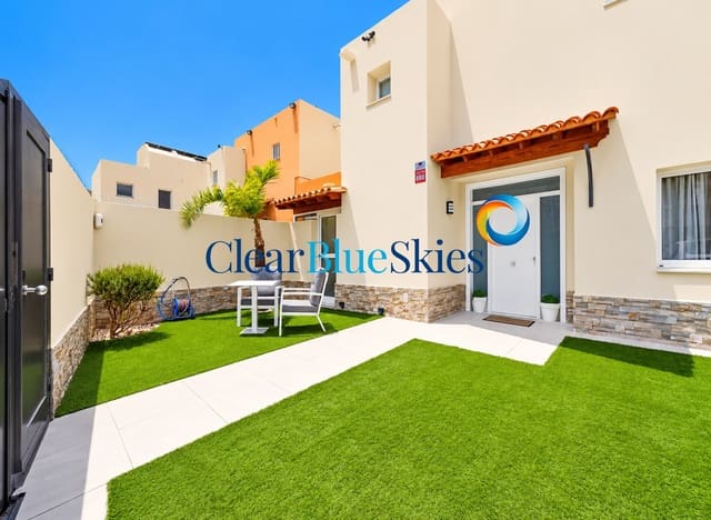 3 quarto Casa em Banda para venda em El Madroñal, Adeje com piscina garagem - 1 050 000 € (Ref: 10034846)