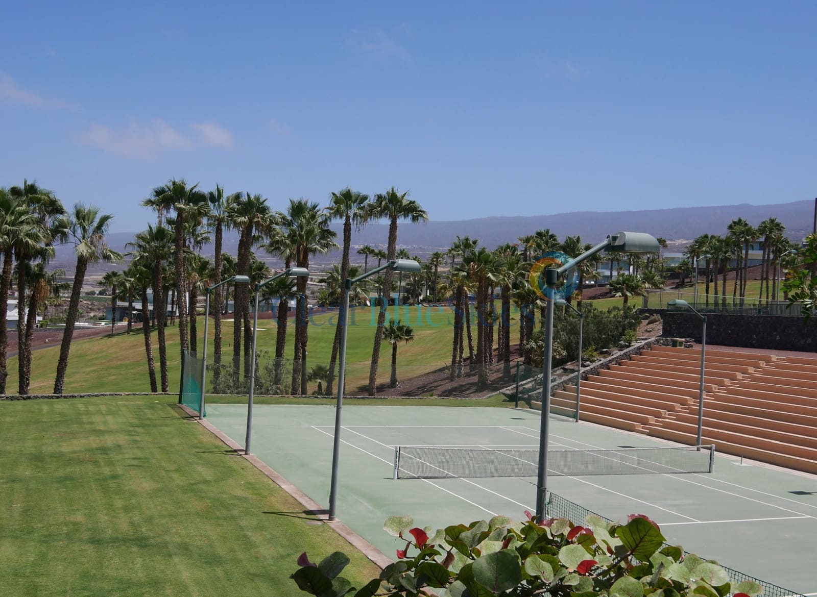 2 bedroom Apartment for sale in Piedra Hincada with pool garage - € 1,040,000 (Ref: 10039291)