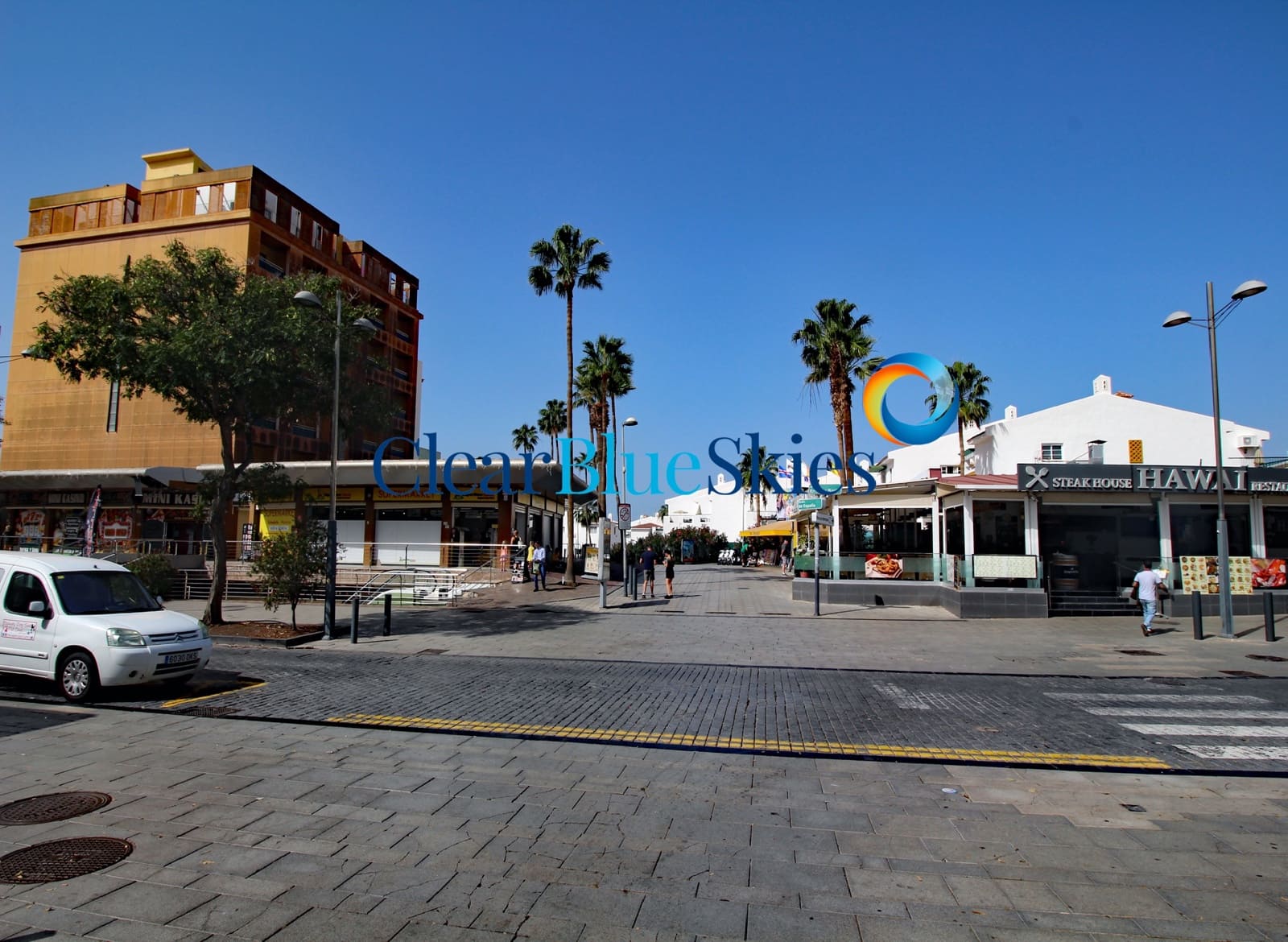 1 bedroom Apartment for sale in Costa Adeje with pool garage - € 265,000 (Ref: 10057710)