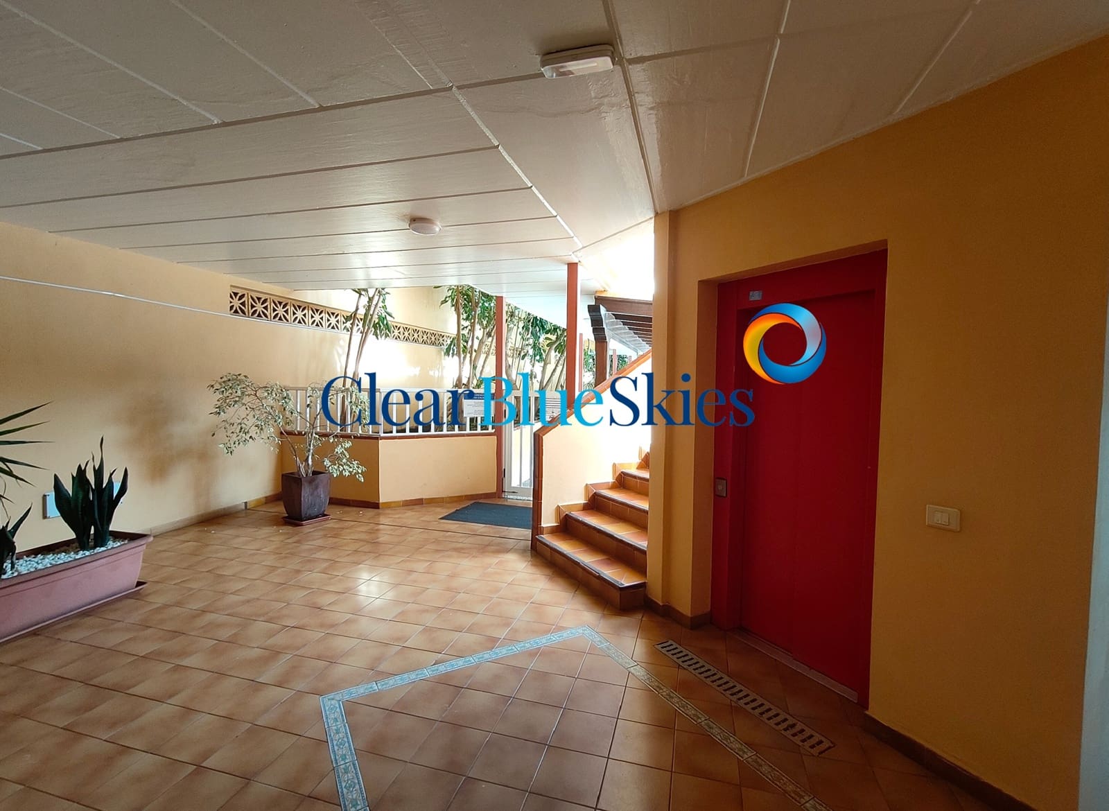 2 sypialnia Apartament na sprzedaż w Playa San Juan z basenem garażem - 368 000 € (Ref: 10099394)