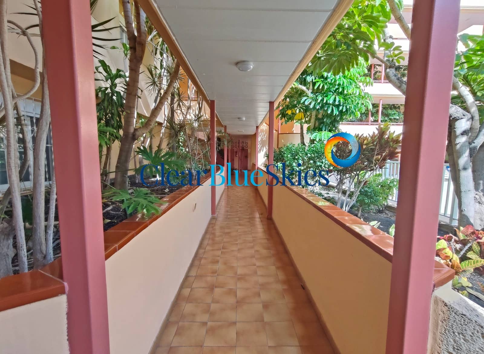 2 sypialnia Apartament na sprzedaż w Playa San Juan z basenem garażem - 368 000 € (Ref: 10099394)