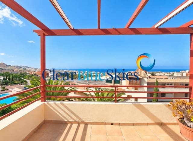2 slaapkamer Penthouse te koop in El Madroñal, Adeje met zwembad garage - € 355.000 (Ref: 10138773)