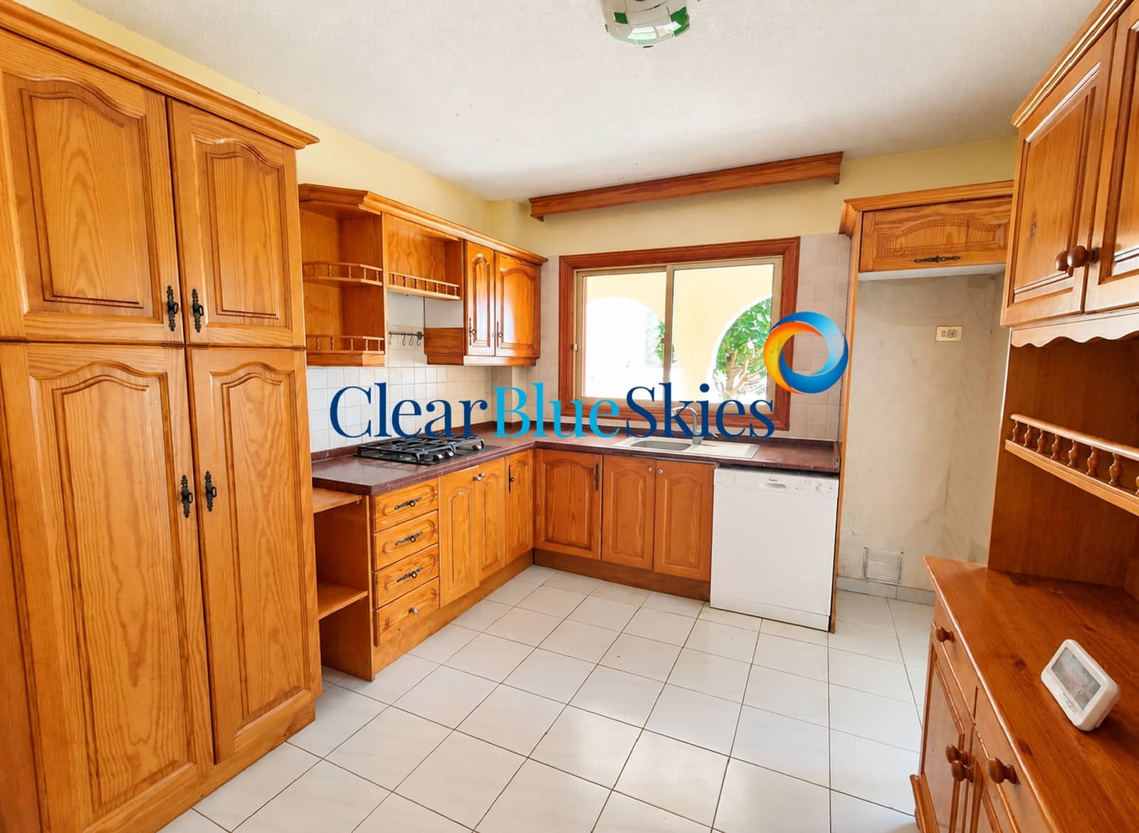 8 Zimmer Villa zu verkaufen in Chayofa mit Garage - 1.495.000 € (Ref: 10141622)