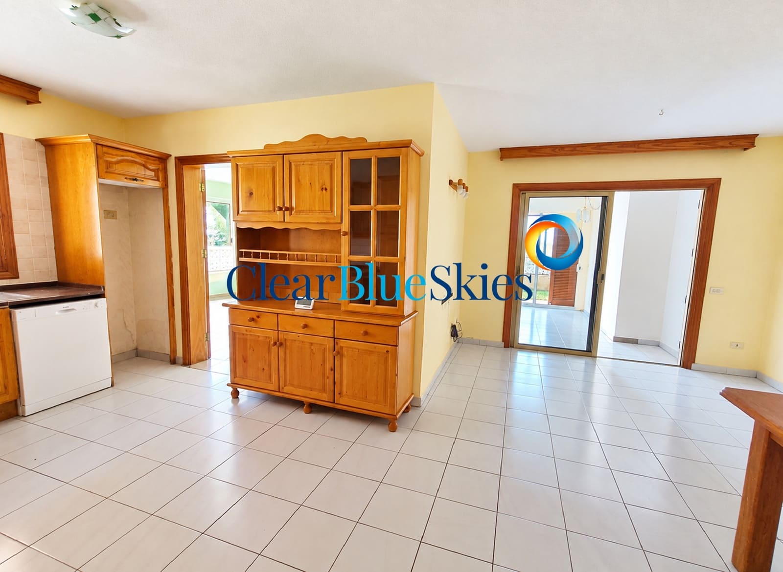 8 Zimmer Villa zu verkaufen in Chayofa mit Garage - 1.495.000 € (Ref: 10141622)