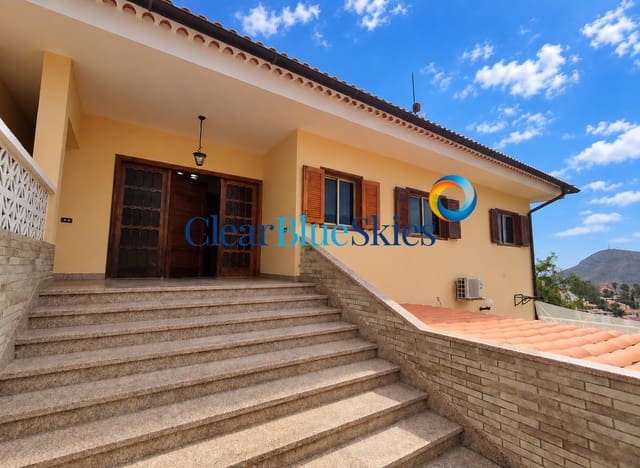 8 Zimmer Villa zu verkaufen in Chayofa, Arona mit Garage - 1.495.000 € (Ref: 10141622)
