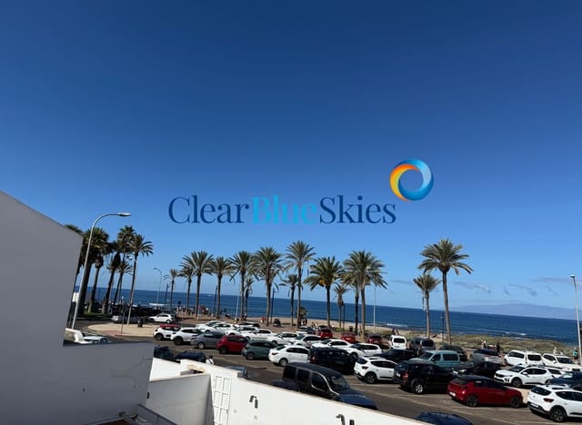 3 soveværelse Villa til salg i Playa de las Americas, Arona med swimmingpool garage - € 870.000 (Ref: 10155828)