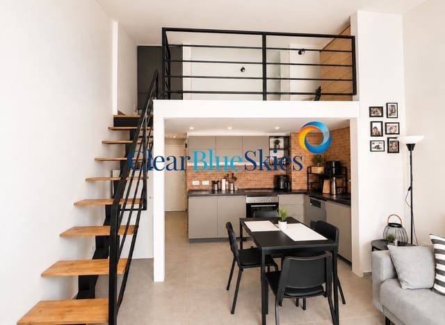 1 bedroom Apartment for sale in Los Cristianos, Arona with pool garage - € 299,000 (Ref: 10158075)