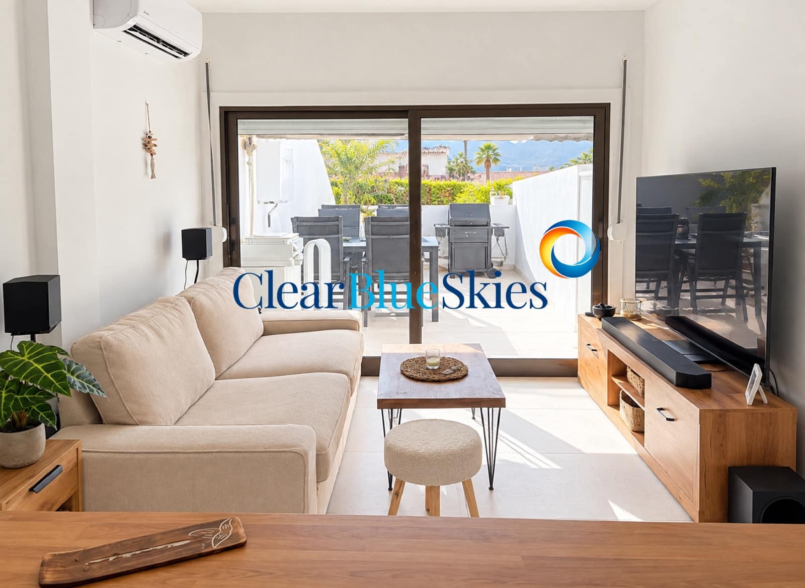 1 makuuhuone Huoneisto myytävänä paikassa Los Cristianos mukana uima-altaan 
autotalli - 275 000 € (Ref: 10158076)