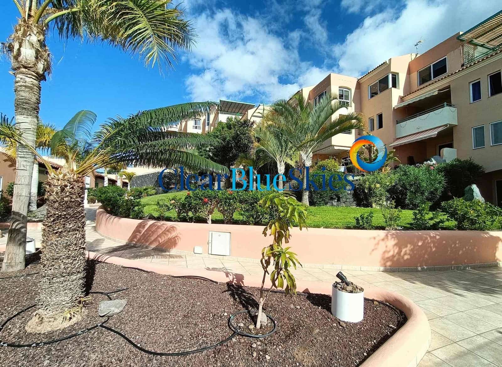 1 bedroom Apartment for sale in El Madronal with pool garage - € 315,000 (Ref: 10179685)